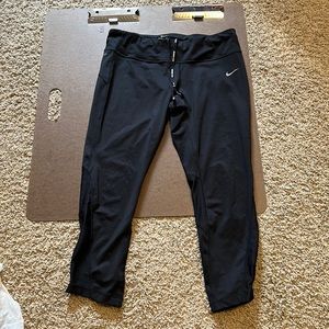 Crop Nike leggings